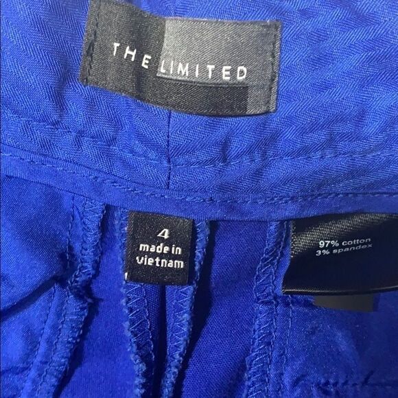 The Limited Size 4 blue dress shorts - Picture 5 of 6